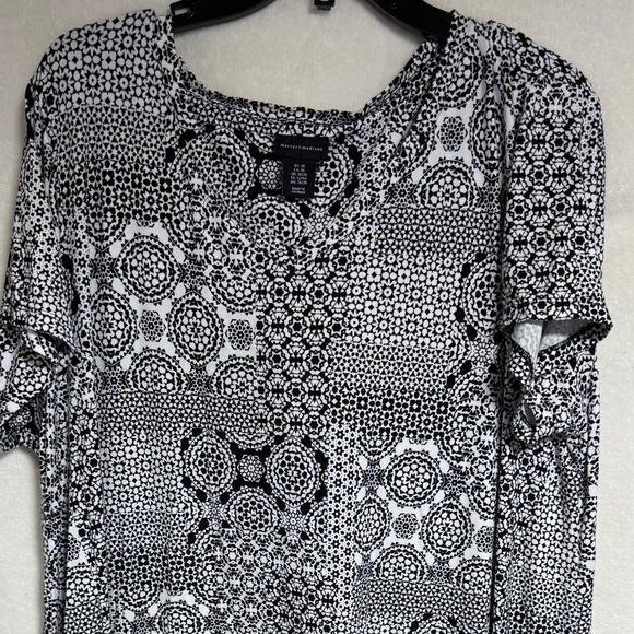 Mercer & Madison Women's  3X Dress Black White Shift Dress Tunic Top - Geometric - Picture 2 of 9